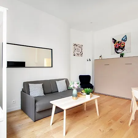 Appartement Cmg Place De La République / Magenta